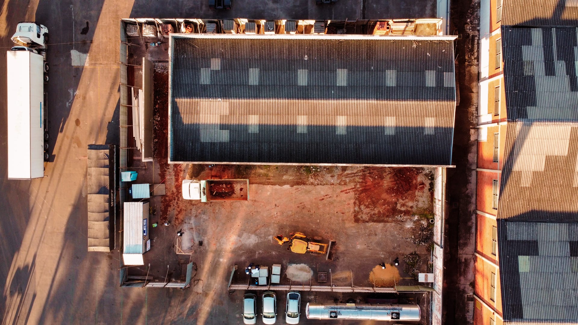 Obra industrial entregue pela LES