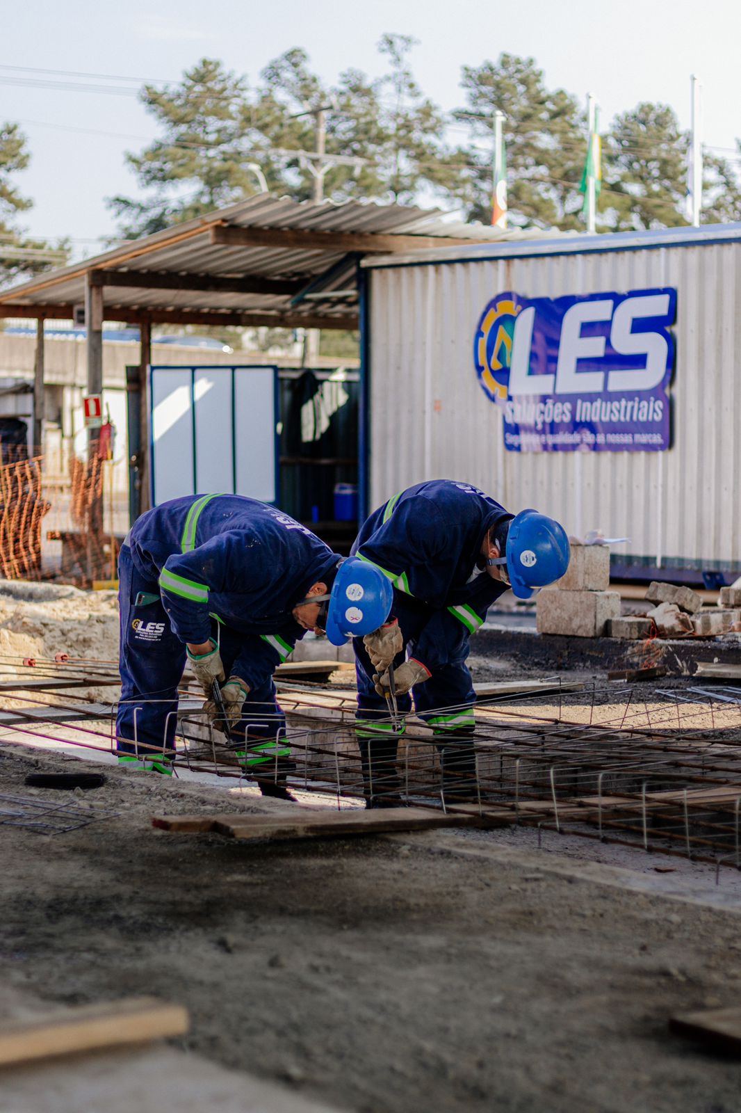 Obra industrial entregue pela LES