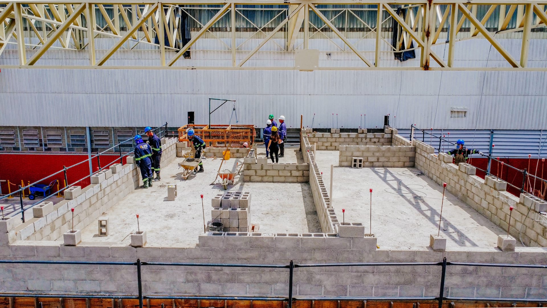 Obra de ampliação industrial Prolec executada pela LES