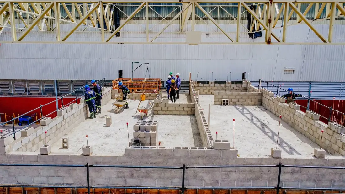 Obra de ampliação industrial Prolec executada pela LES